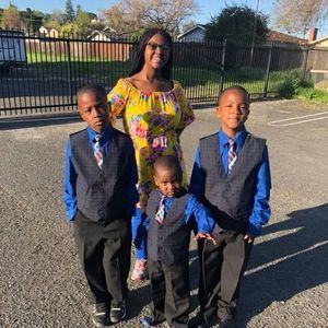 Meet your Posher, Talaya